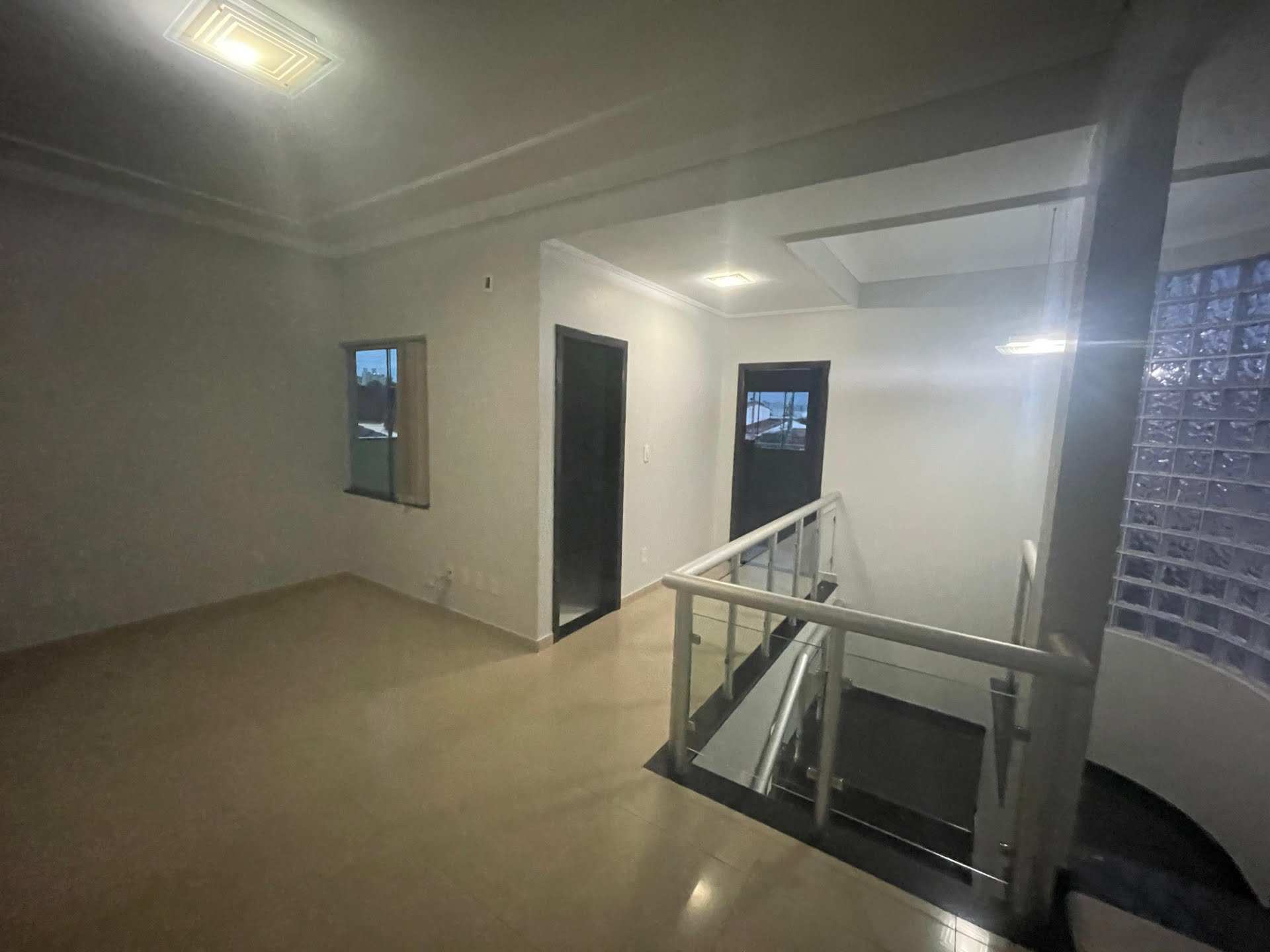 Casa à venda com 4 quartos, 1 suíte, 2 vagas e 223m² no Centro, Paracatu (MG) — foto 14 de 30