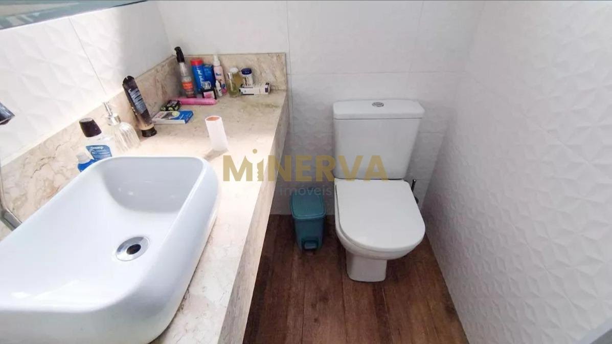 Casa à venda com 4 quartos, 1 suíte, 2 vagas e 150m² no Penha de França, São Paulo (SP) — foto 18 de 20