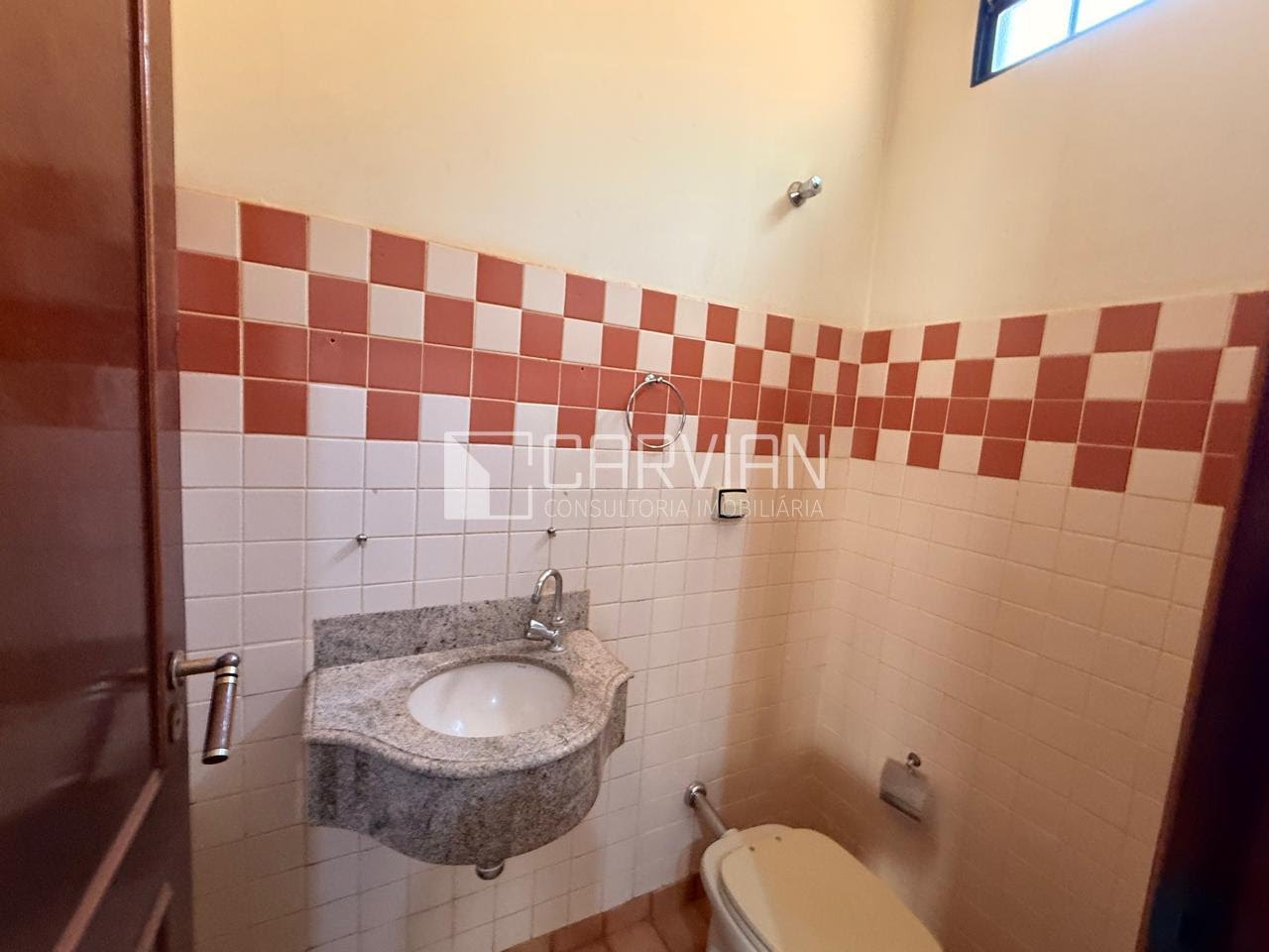 Casa à venda com 4 quartos, 4 banheiros e 236m² no Jardim Sumaré, Ribeirão Preto (SP) — foto 21 de 30