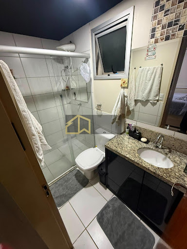 Apartamento em Parque Oeste Industrial  -  Goiânia