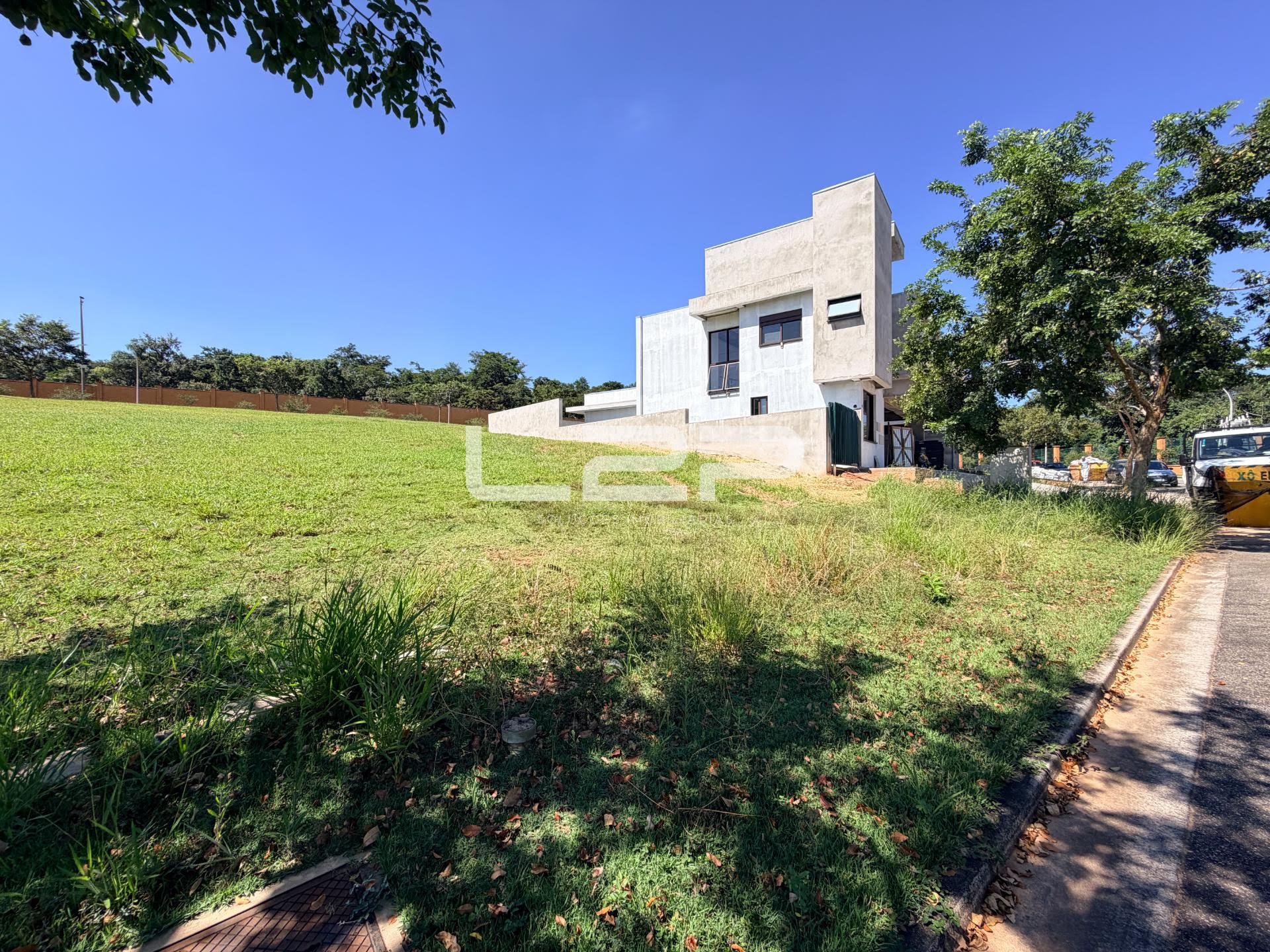 Terreno à venda com 451m² de terreno no Alphaville Jundiaí, Jundiaí (SP) — foto 4 de 7