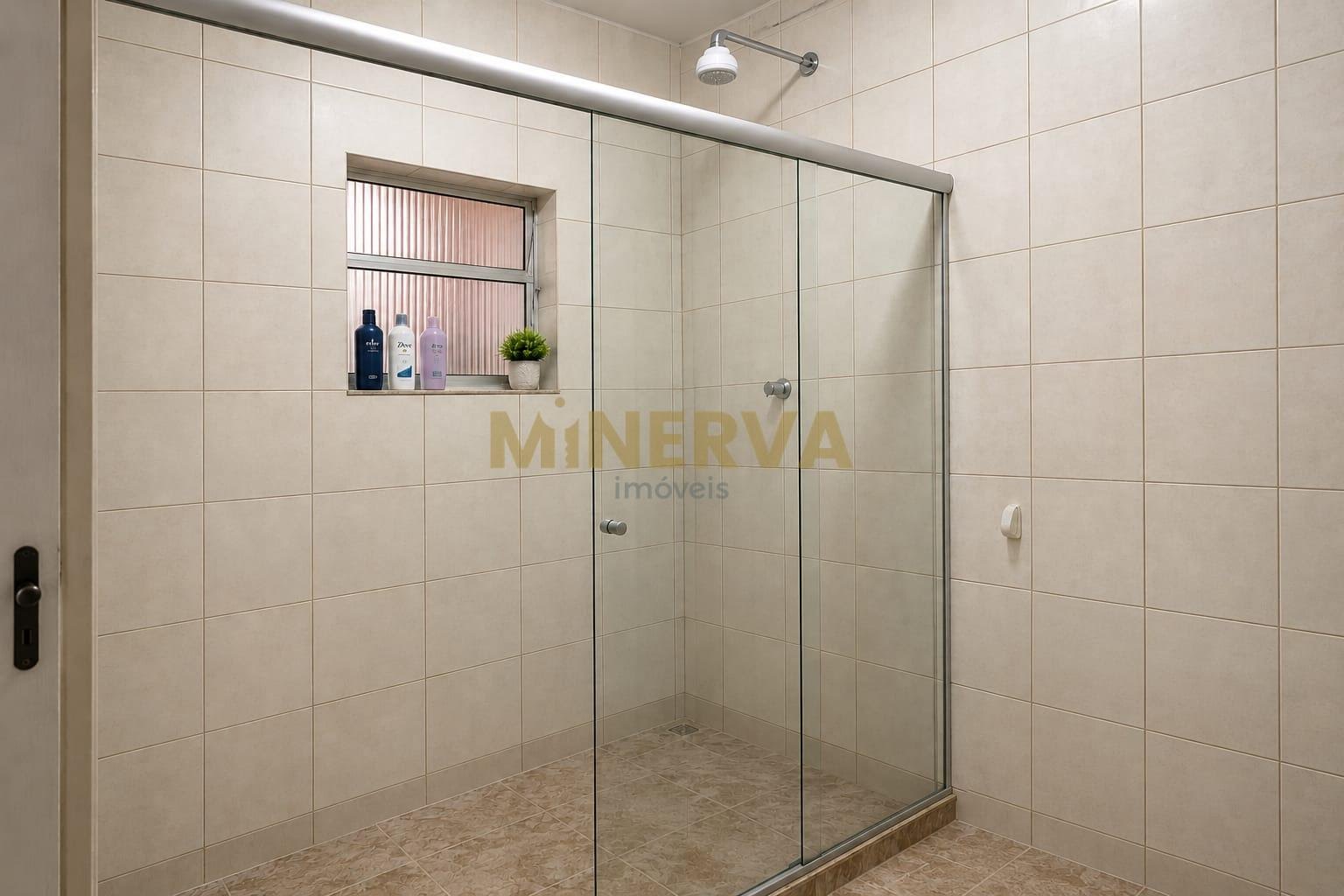Casa à venda com 4 quartos, 1 suíte, 7 vagas e 220m² no Penha de França, São Paulo (SP) — foto 8 de 17