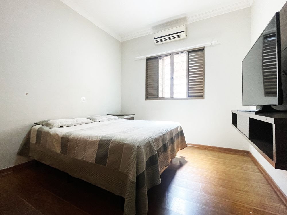 Casa à venda com 3 quartos, 1 suíte, 6 vagas e 380m² no Jardim Anhangüera, Ribeirão Preto (SP) — foto 14 de 30