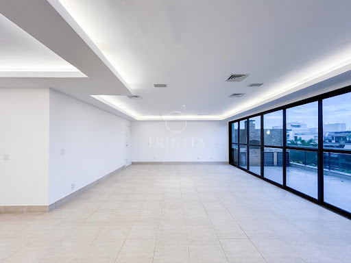 Sala  -coberta-Trinità 