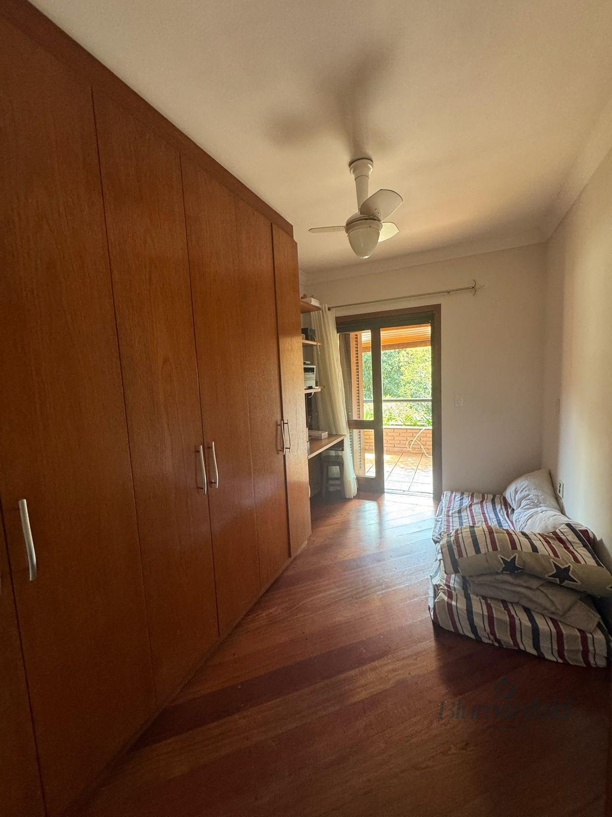 Casa à venda com 4 quartos, 1 suíte, 2 vagas e 400m² no Condomínio Arujazinho IV, Arujá (SP) — foto 15 de 30