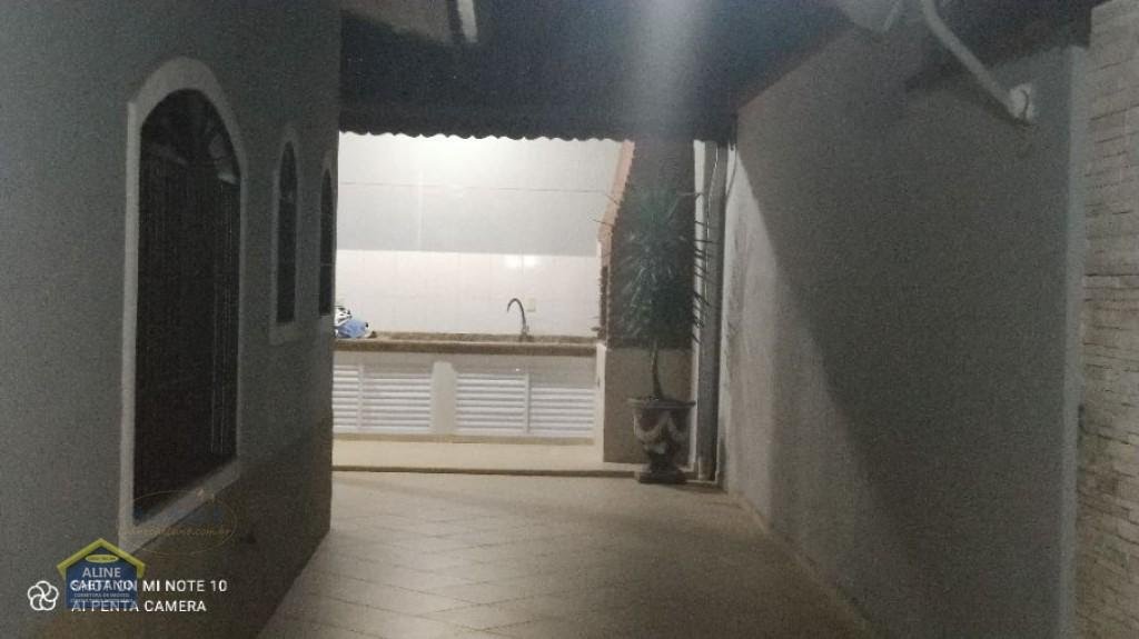 Casa à venda com 4 quartos, 3 suítes, 5 vagas e 187m² no Balneario Flórida, Praia Grande (SP) — foto 26 de 30