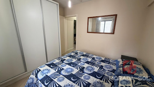 Apartamento Aconchegante no coração da Meia Praia 