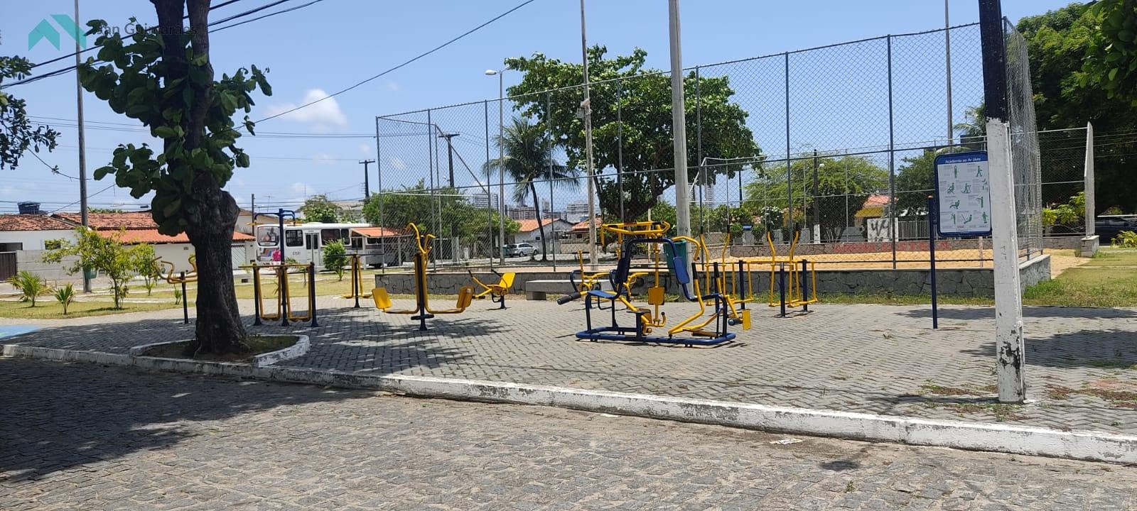 Casa, 2 quartos, 40 m² - Foto 1