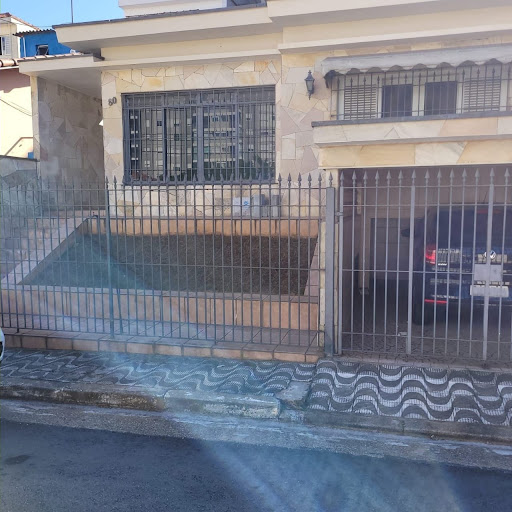Casa à Venda no Parque São Domingos