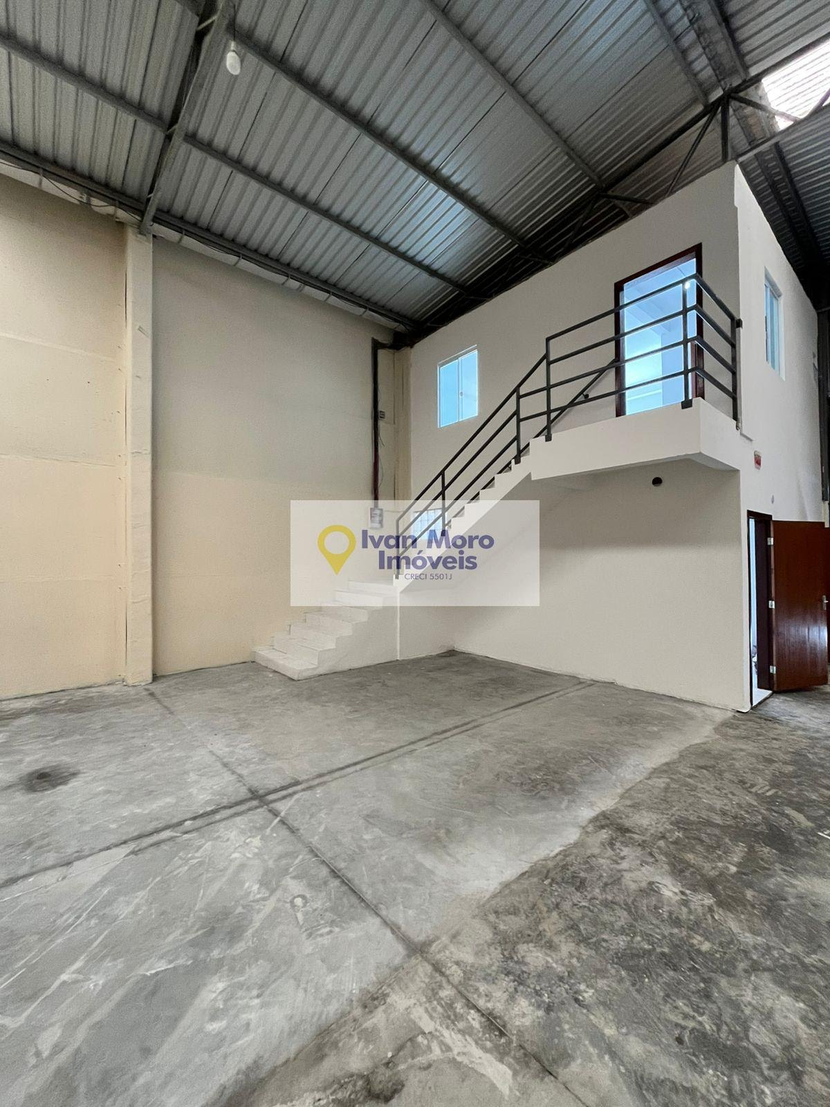 Comercial à venda com 1 banheiro, 3 vagas e 270m² no Sertão do Maruim, São José (SC) — foto 4 de 24