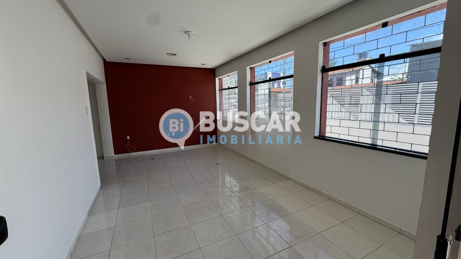 Casa à venda com 3 quartos, 1 suíte, 2 vagas e 250m² no Sobradinho, Feira de Santana (BA) — foto 17 de 30