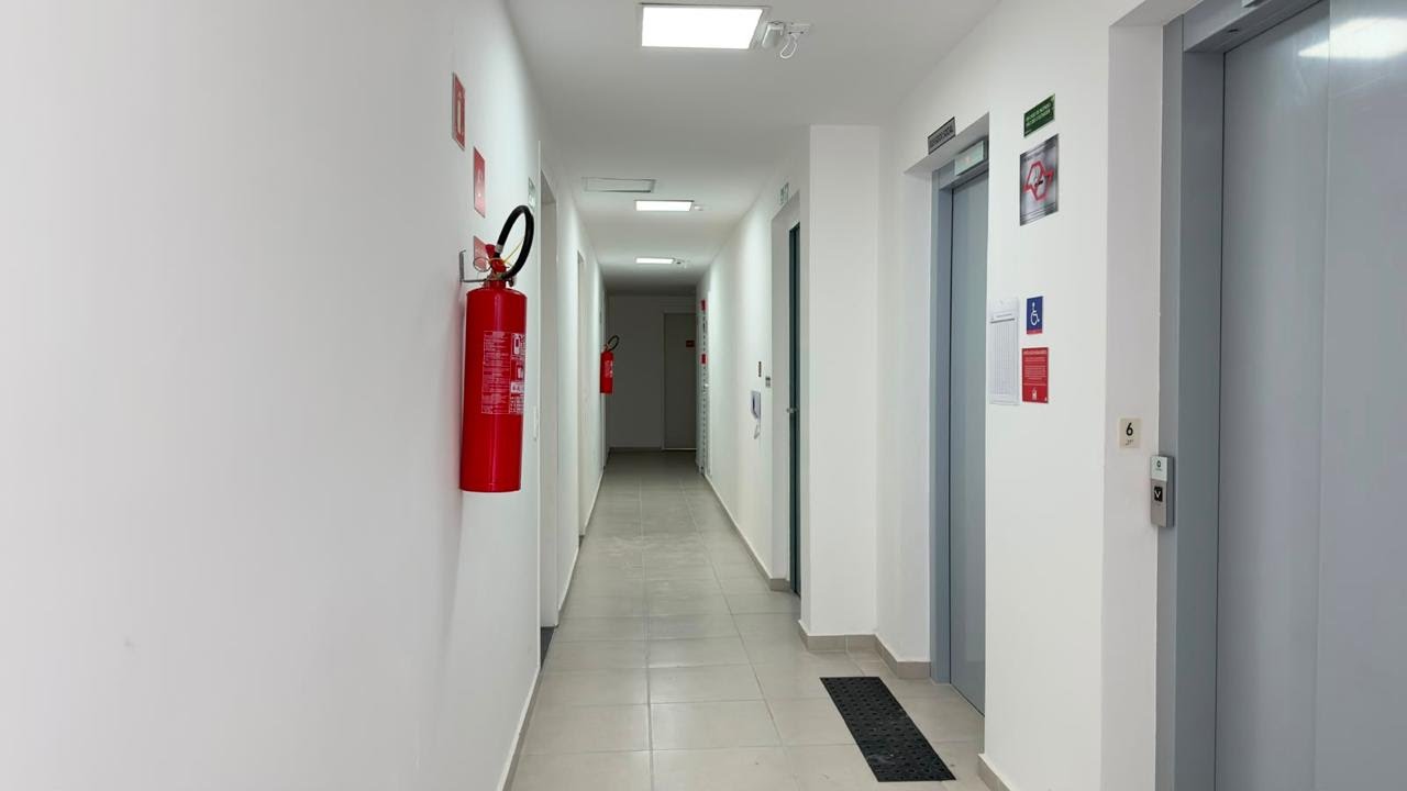 Corredor de entrada do studio