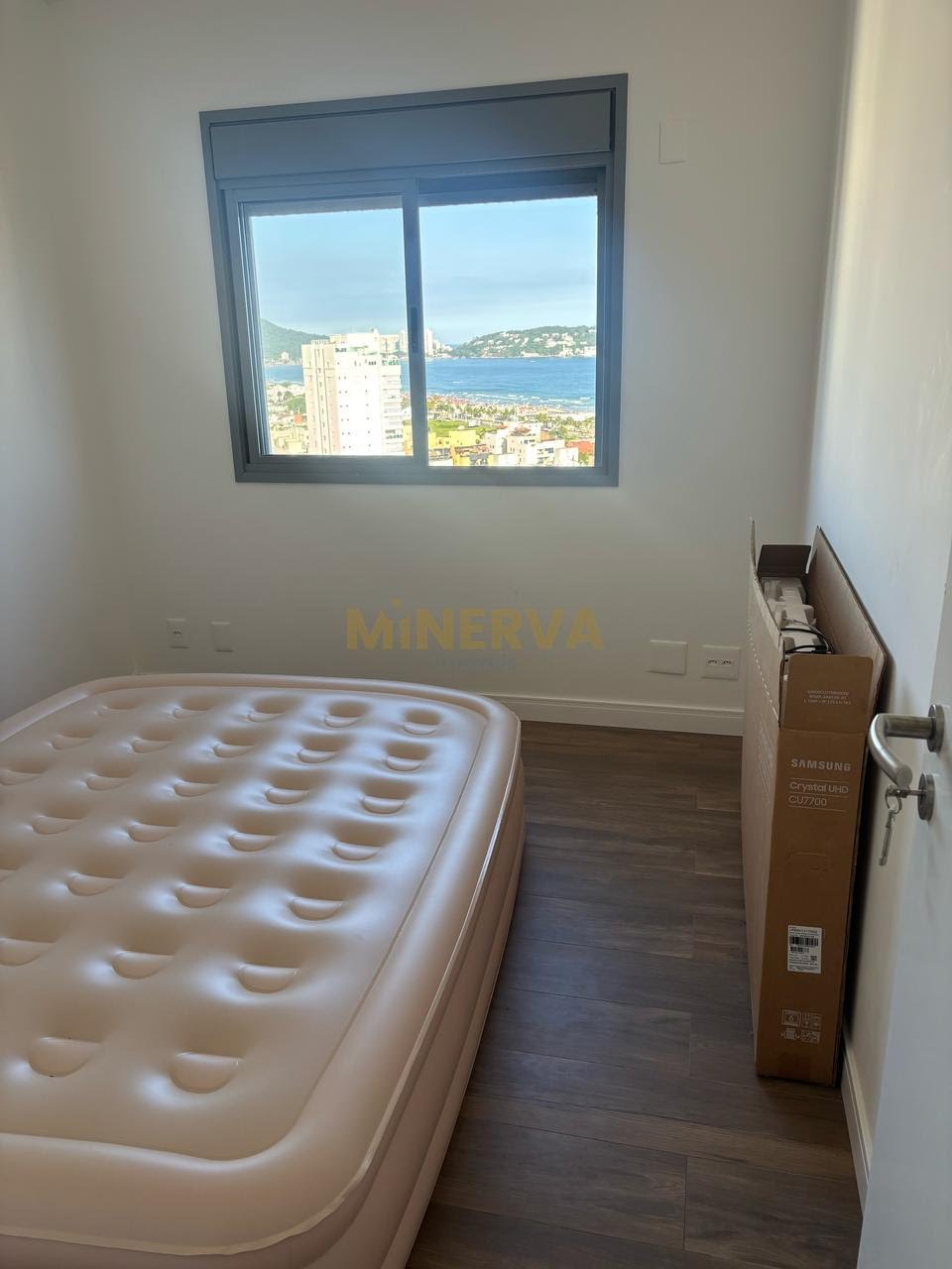 Apartamento à venda com 2 quartos, 1 suíte, 2 vagas e 115m² no Jardim Tres Marias, Guarujá (SP) — foto 6 de 26