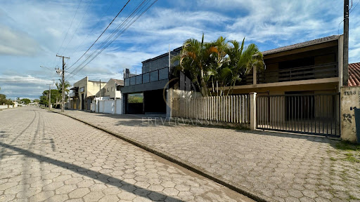 Sobrado  em Cohapar  -  Guaratuba