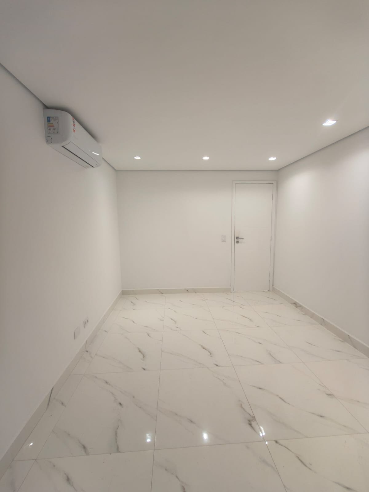 Apartamento à venda com 3 quartos, 3 suítes, 3 vagas e 180m² no Parque São Domingos, São Paulo (SP) — foto 22 de 30