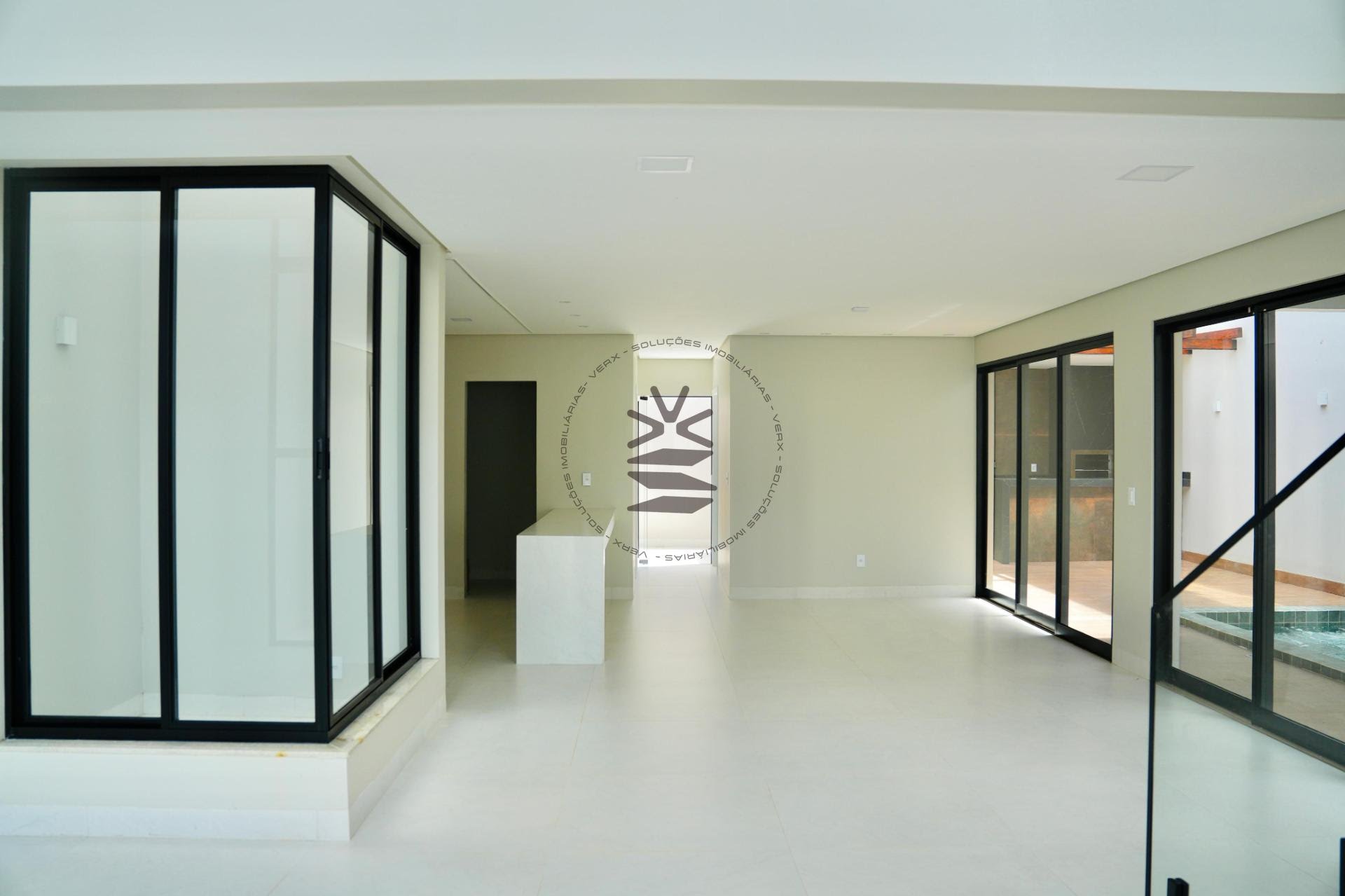 Casa à venda com 3 quartos, 2 suítes, 4 vagas e 236m² no Ouro Branco, Barreiras (BA) — foto 12 de 23