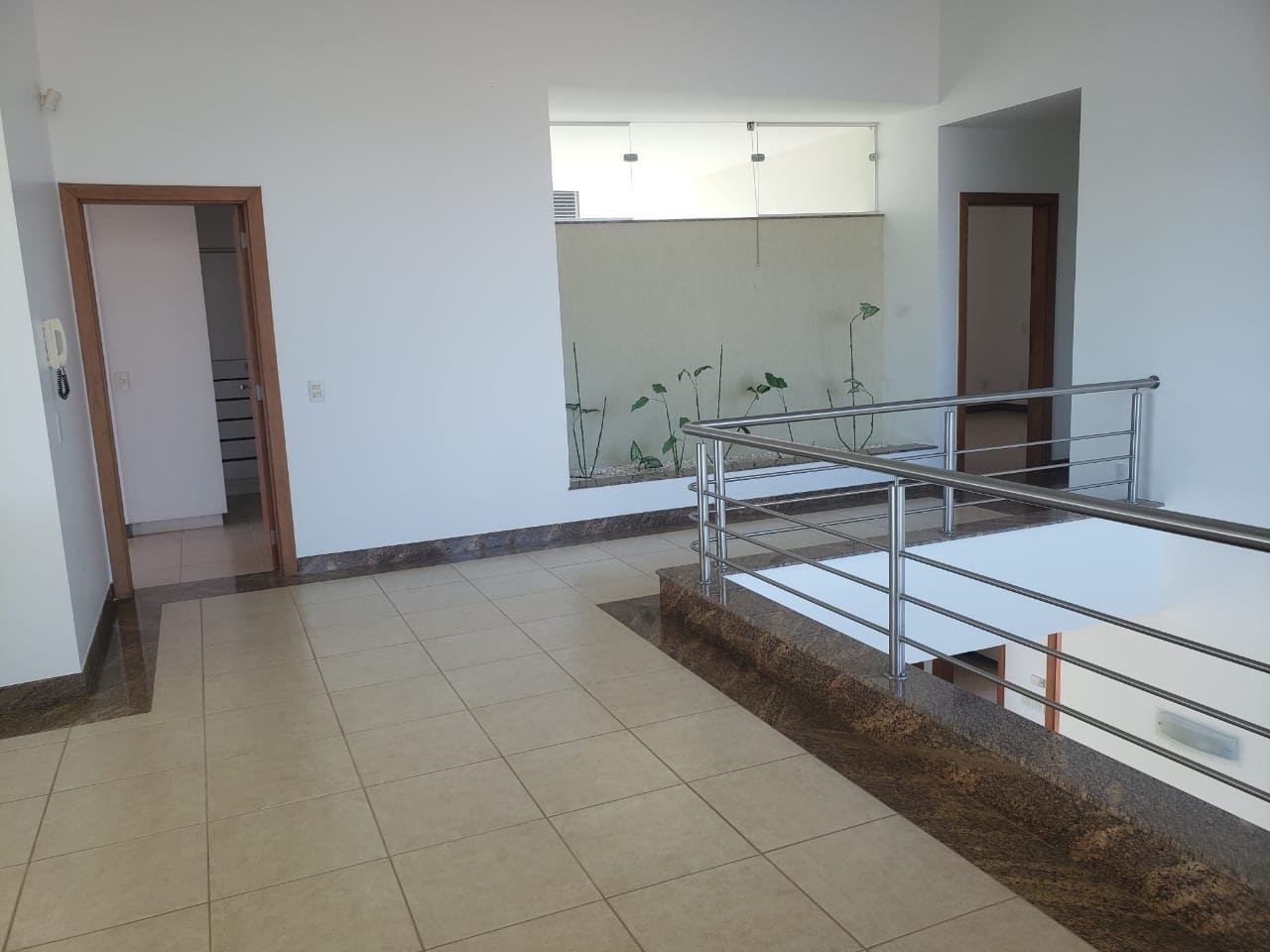 sobrado-a-venda-4-quartos-4-suites-5-vagas-morada-