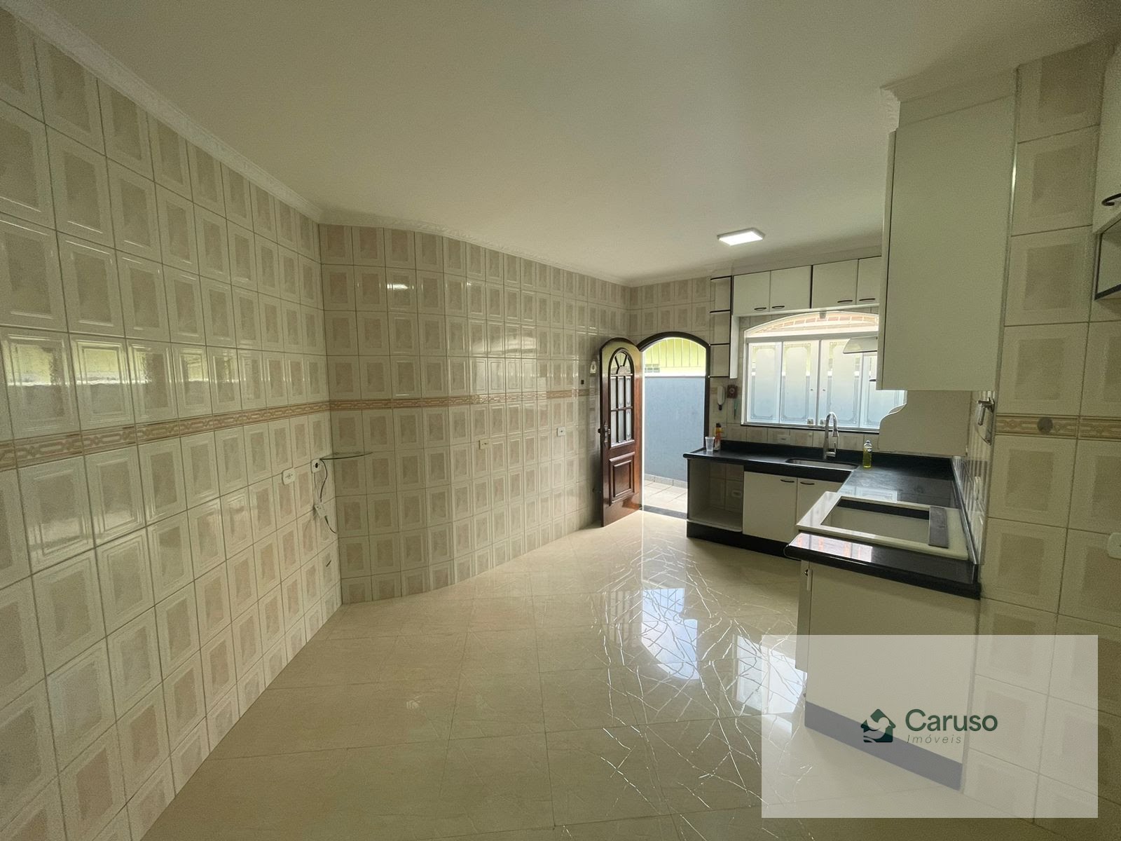 Casa à venda com 3 quartos, 1 suíte, 5 vagas e 259m² no Condomínio Country Club, Arujá (SP) — foto 11 de 23