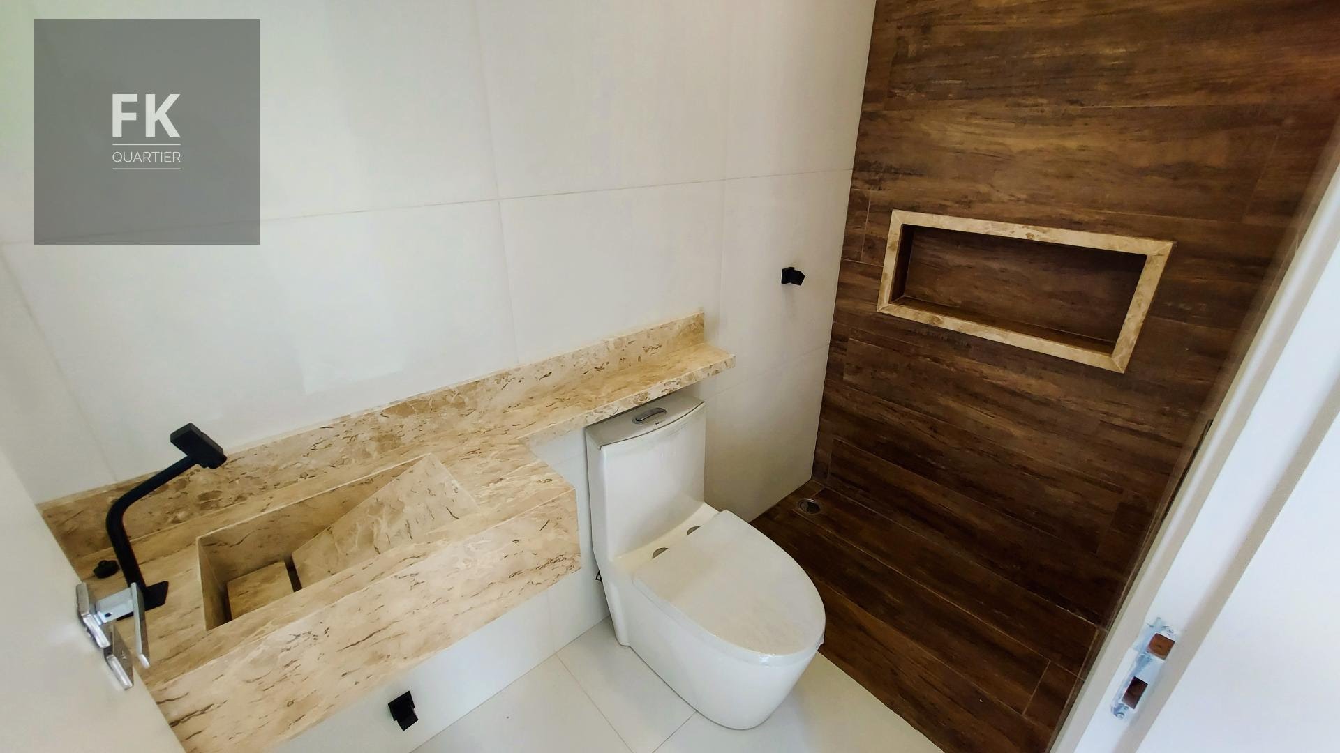 Casa à venda com 3 quartos, 1 suíte, 2 vagas e 126m² no Villas do Jaguari, Santana de Parnaíba (SP) — foto 14 de 27