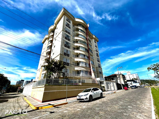 Apartamento em Centro  -  Araranguá