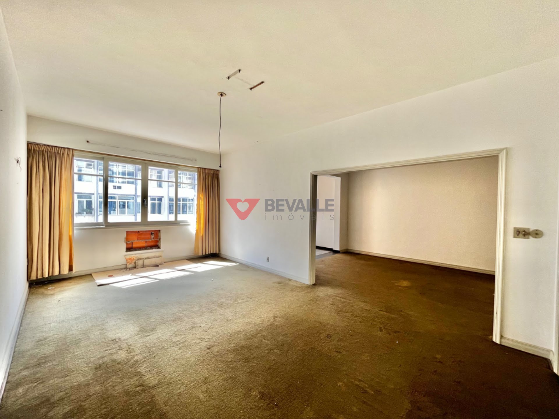 Apartamento à venda com 4 quartos, 2 suítes, 1 vaga e 233m² no Copacabana, Rio de Janeiro (RJ) — foto 8 de 25