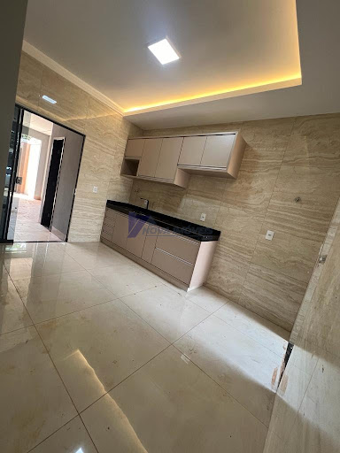 Casa 03 Dorm. em Residencial Veneza  -  Rio Verde
