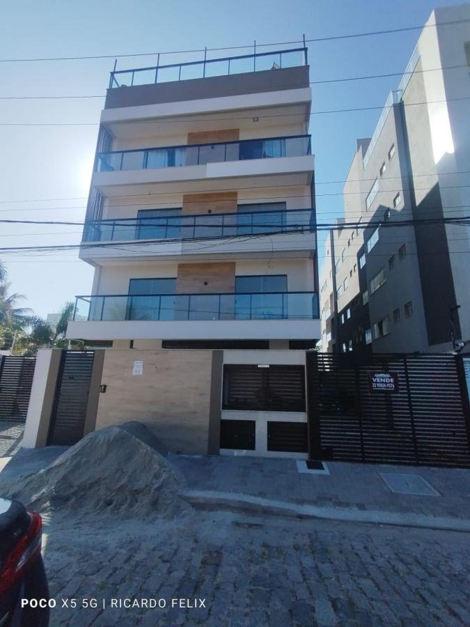 Casa à venda com 3 quartos, 2 banheiros, 1 vaga e 97m² no Costazul, Rio das Ostras — foto principal