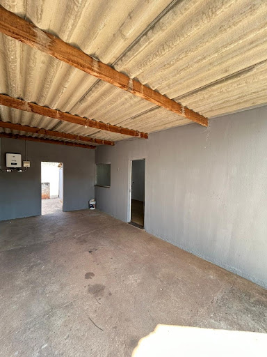Casa padrão em Santa Mônica - Uberlândia