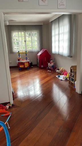 Casa à venda com 5 quartos, 4 suítes, 5 vagas e 550m² no Arujá Hills I e II, Arujá (SP) — foto 16 de 30
