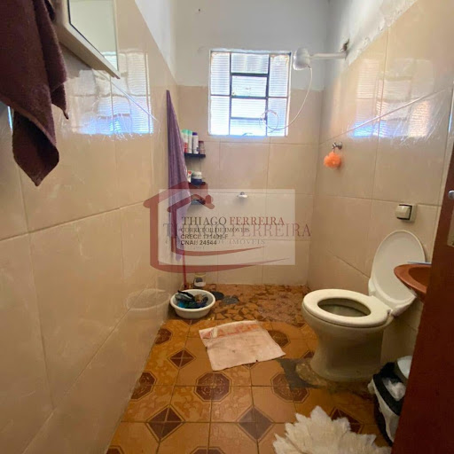 Casa em São Salvador  -  Santa Rita do Passa Quatro