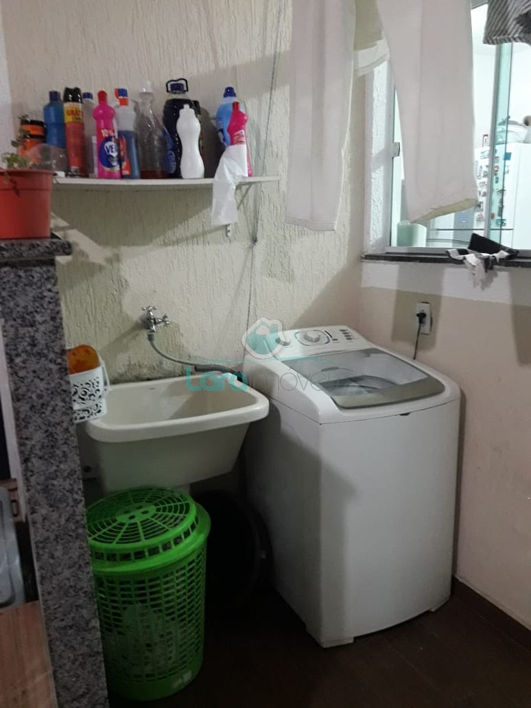 Casa à venda com 3 quartos, 1 suíte, 3 vagas e 126m² no Extensão do Bosque, Rio das Ostras (RJ) — foto 7 de 12