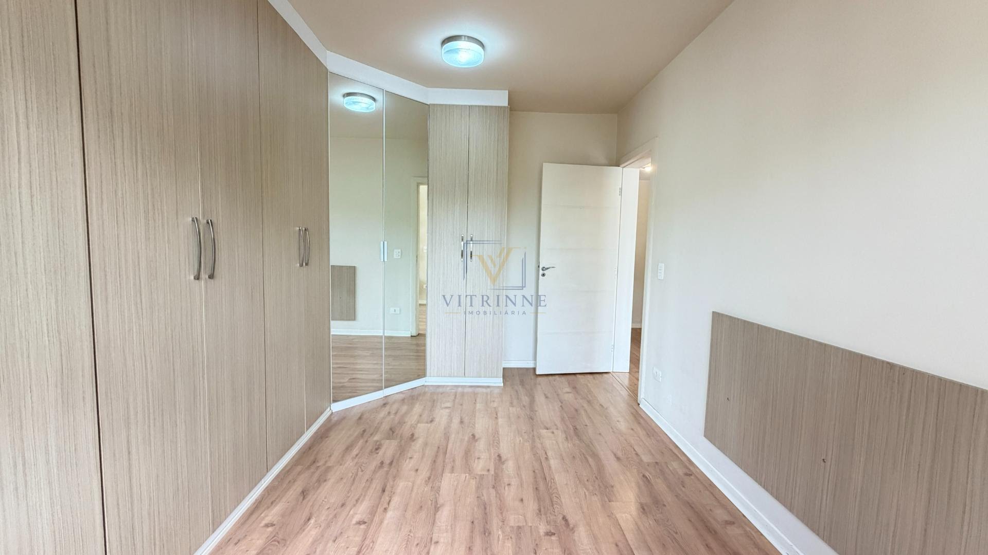 Casa à venda com 3 quartos, 1 suíte, 3 vagas e 251m² no Bom Retiro, Curitiba (PR) — foto 8 de 30