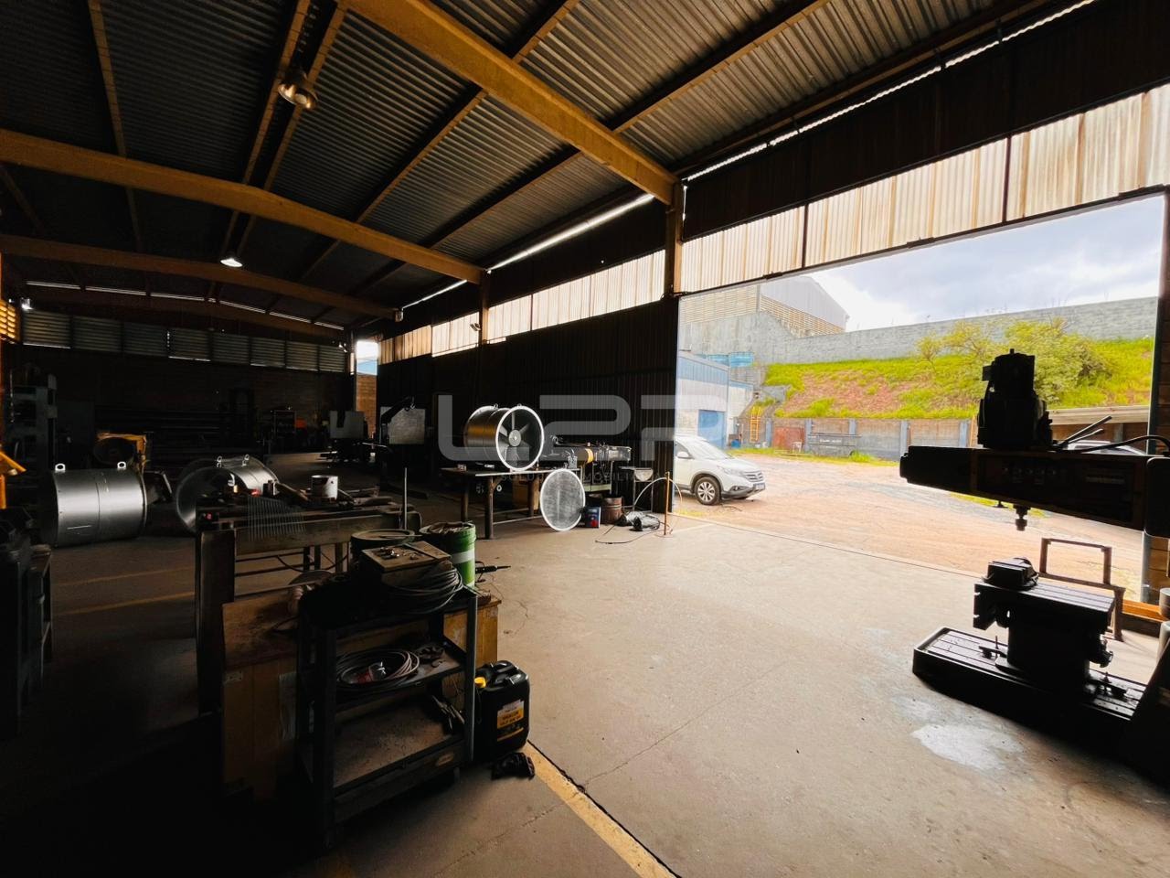 Comercial à venda com 5 banheiros e 1355m² no Parque Industrial, Várzea Paulista (SP) — foto 18 de 30