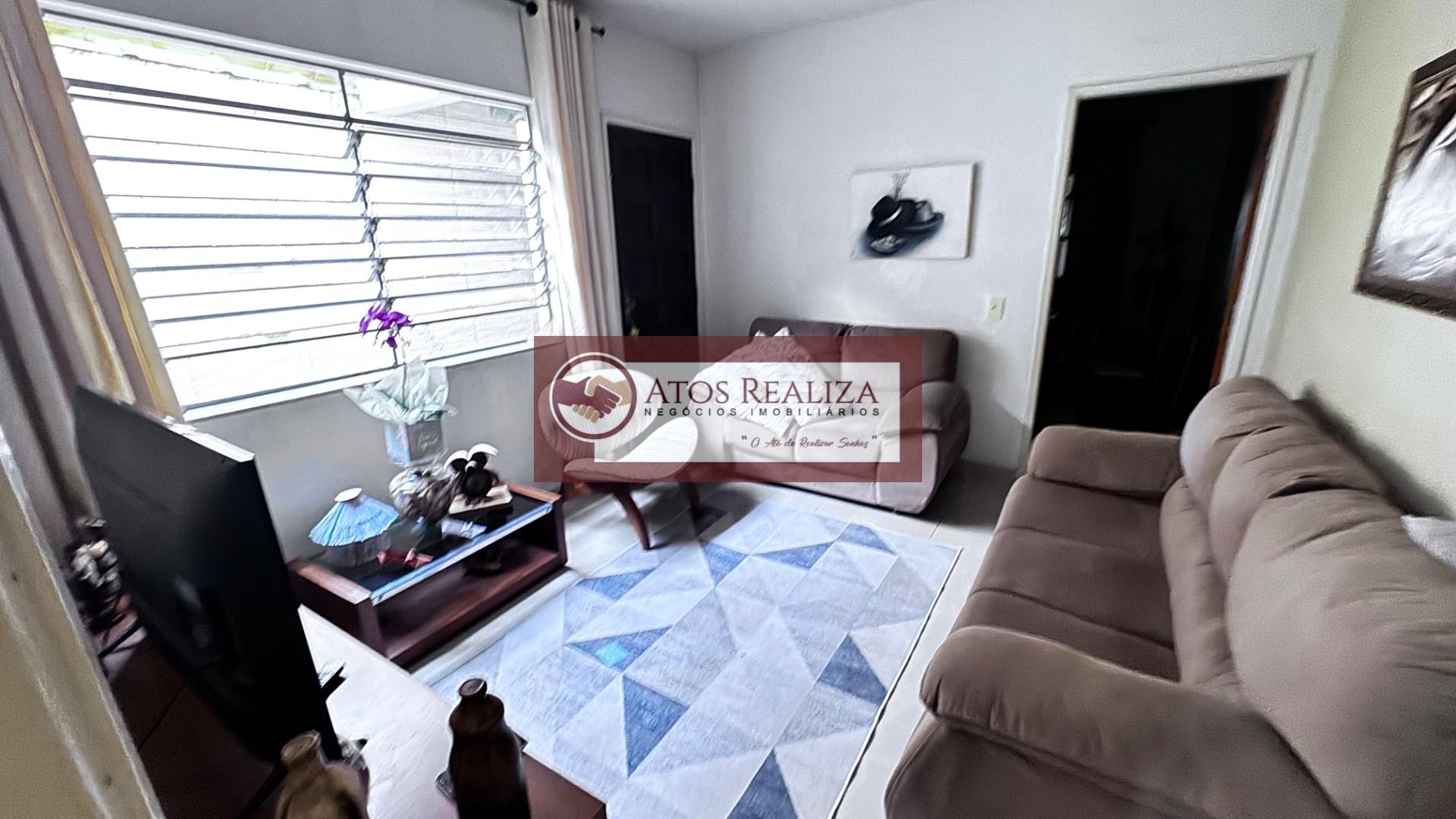 Casa à venda com 4 quartos, 2 banheiros, 2 vagas e 160m² no Jordanópolis, São Paulo — foto principal