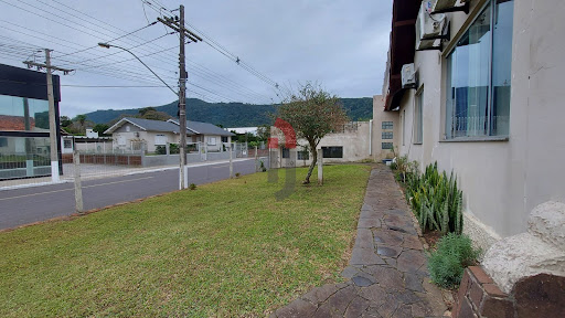 Casa no Centro  -  Osório