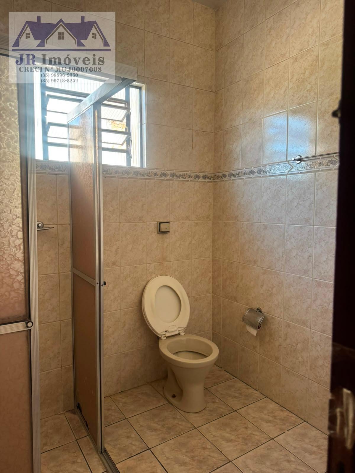 Casa para alugar com 3 quartos e 1 banheiro no Centro, Piranguçu (MG) — foto 9 de 20