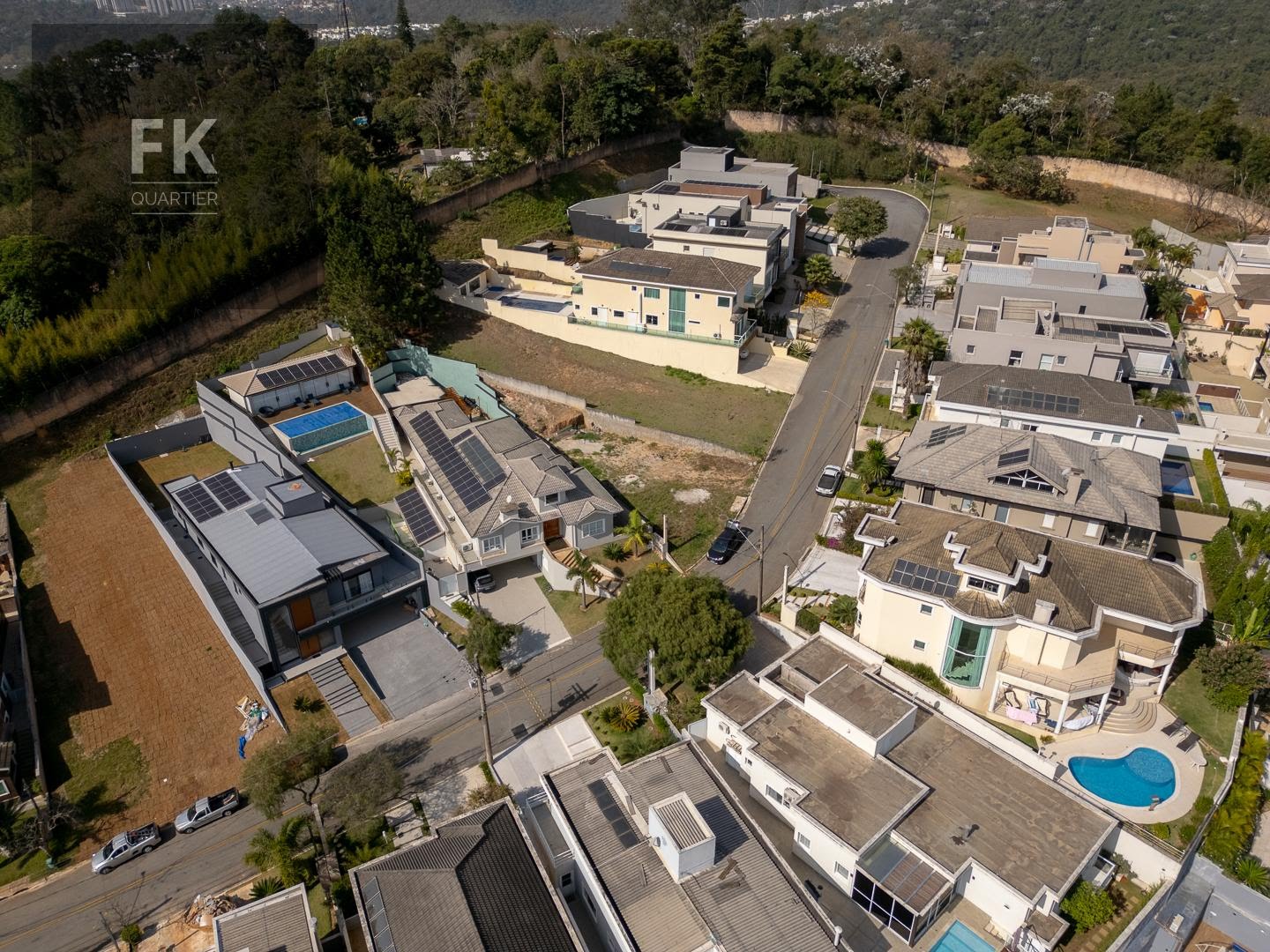 Terreno à venda com 604m² de terreno no Alphaville, Santana de Parnaíba (SP) — foto 5 de 6
