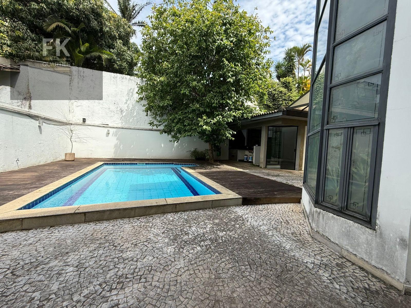 Casa à venda com 4 quartos, 4 suítes e 480m² no Alphaville Residencial Dois, Barueri (SP) — foto 4 de 19