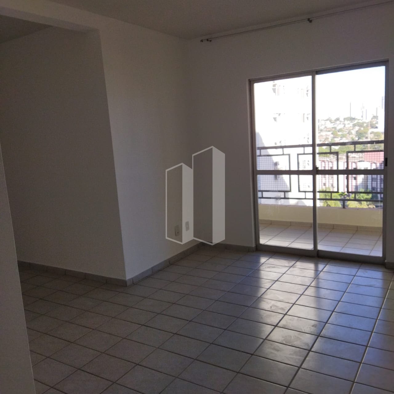 Apartamento à venda com 2 quartos, 1 banheiro, 1 vaga e 60m² no Alto da Glória, Goiânia — foto principal