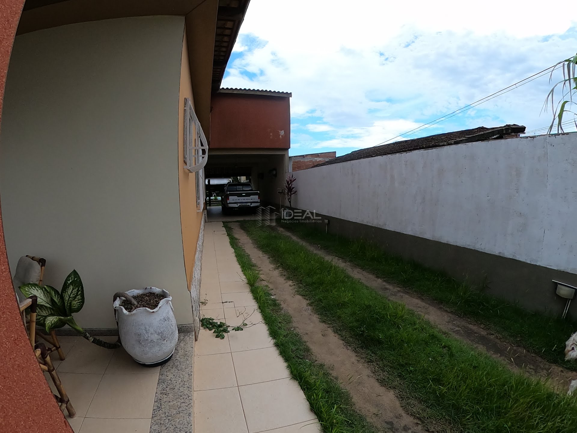 Casa linear de 3 quartos para venda no Parque Aurora - Campos dos Goytacazes, RJ