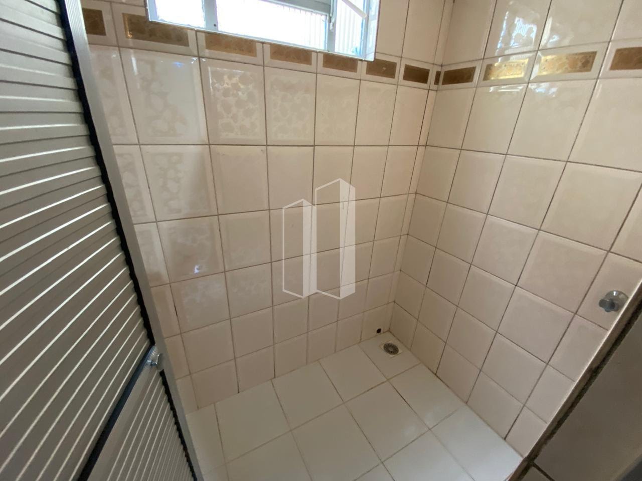 Casa à venda com 5 quartos, 2 suítes, 8 vagas e 164m² no Vila Lucy, Goiânia (GO) — foto 15 de 30