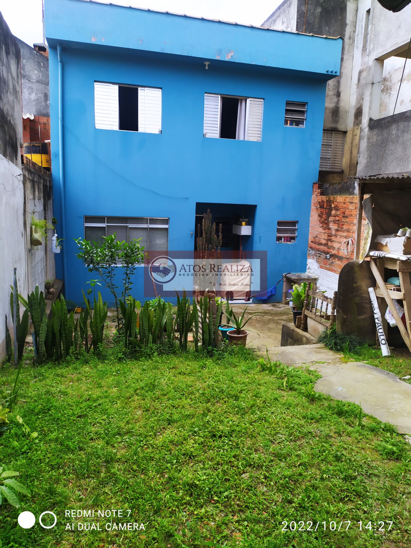 Casa à venda com 2 quartos, 1 banheiro, 2 vagas e 100m² no Jardim Varginha, São Paulo — foto principal