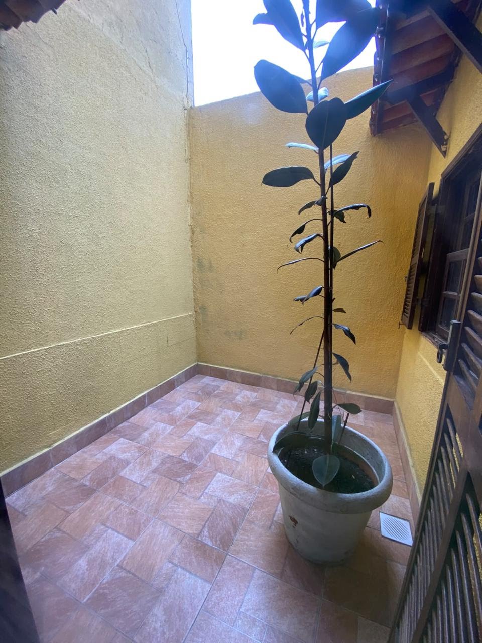 Casa à venda com 4 quartos, 1 suíte, 3 vagas e 180m² no Vargem Pequena, Rio de Janeiro (RJ) — foto 27 de 28
