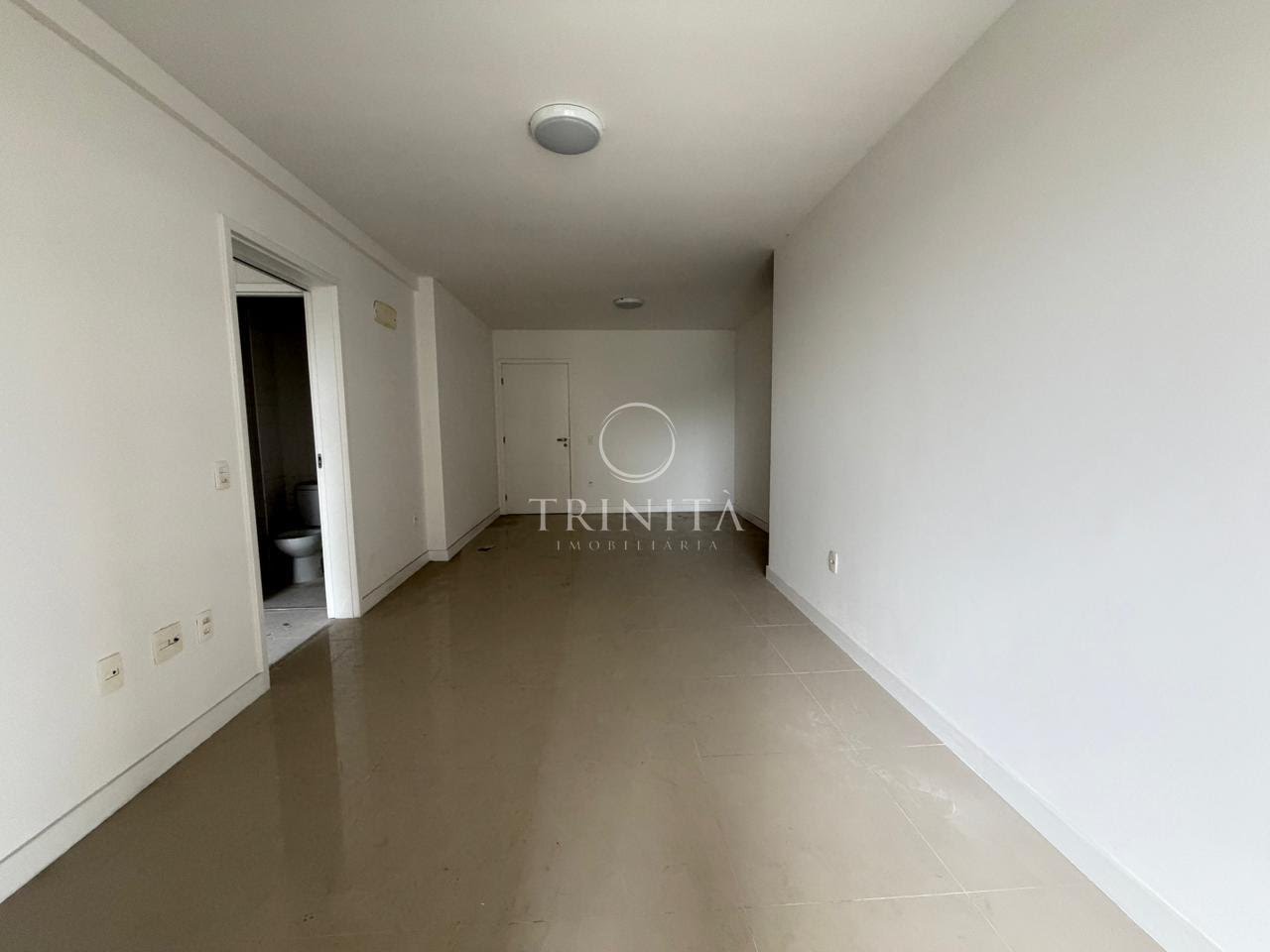 sala-trinitaimobiliaria-elos-ilhapura