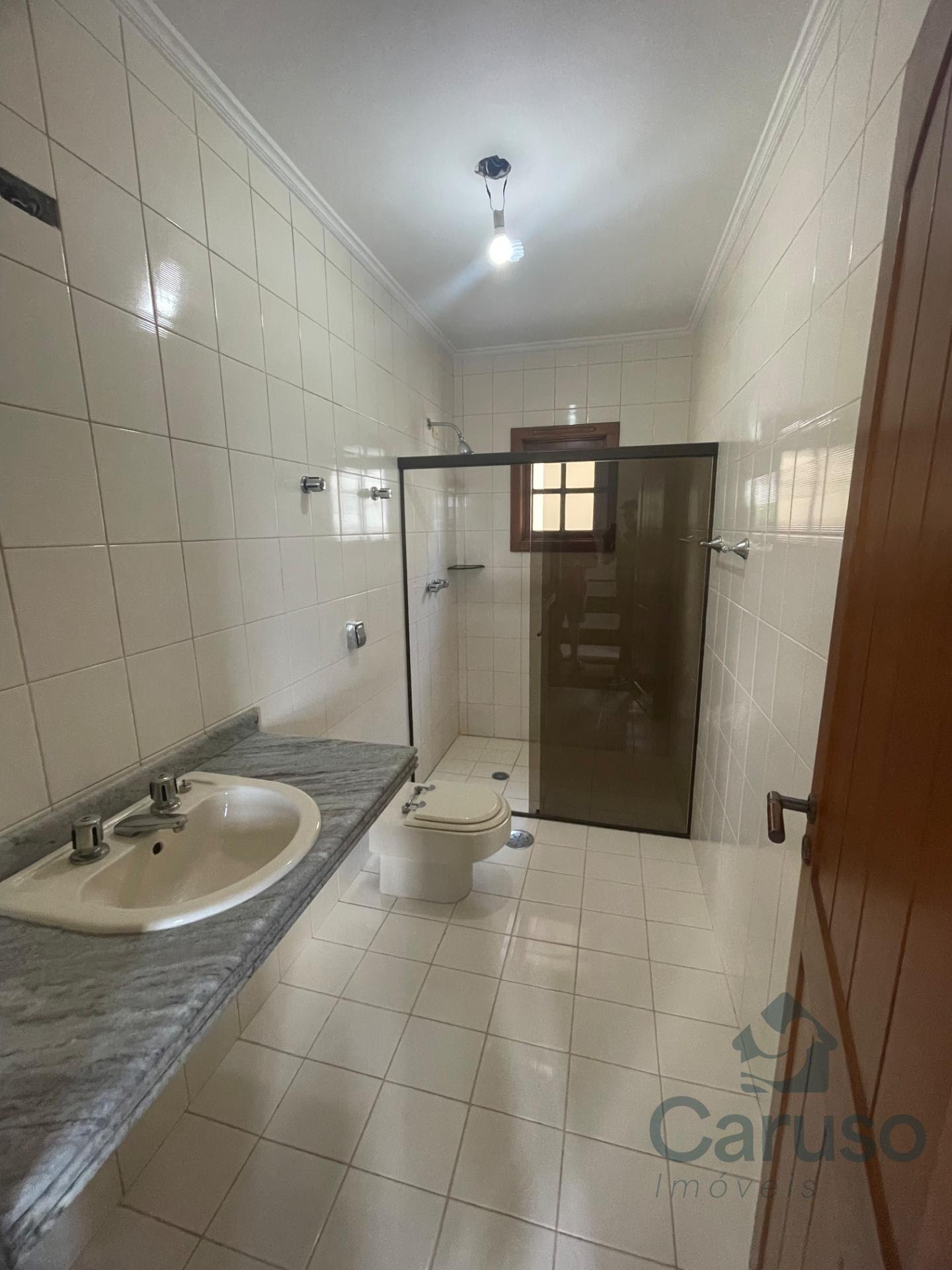 Casa à venda com 3 quartos, 1 suíte, 2 vagas e 267m² no Condomínio Arujazinho IV, Arujá (SP) — foto 13 de 29