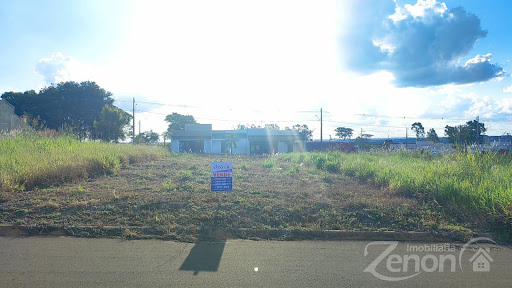 Terreno à Venda em Residencial Itália, Adamantina - SP 