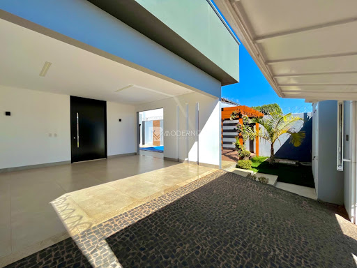 Casa em Loteamento Jardins Florença  -  Catalão