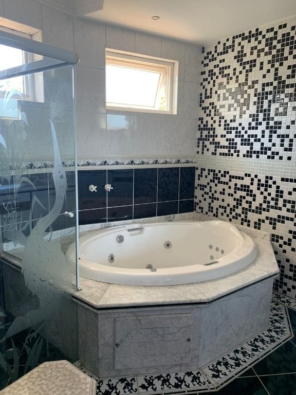 Casa à venda com 4 quartos, 4 suítes, 8 vagas e 400m² no Arujázinho I, II e III, Arujá (SP) — foto 14 de 30