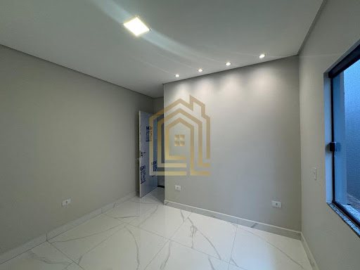 Casa no Brasmadeira, Cascavel com 2 Dormitórios e Suíte