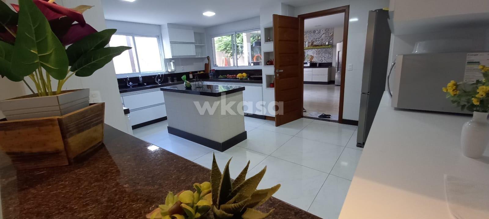 Casa à venda com 3 quartos, 1 suíte, 3 vagas e 259m² no Parque Residencial Laranjeiras, Serra (ES) — foto 9 de 30